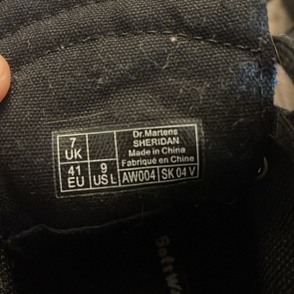 Women’s Doc Marten canvas high tops. Great condition. - Picture 3 of 4